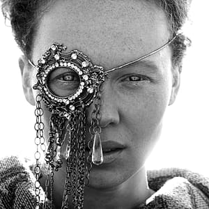 Karen Epstein - Monocle I